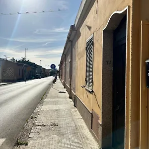 Casa Eleonora , Olmedo Italia
